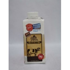 FARM FRESH UHT MILK 200ML